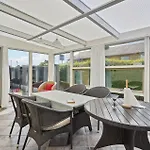Holiday home Pet Friendly In *