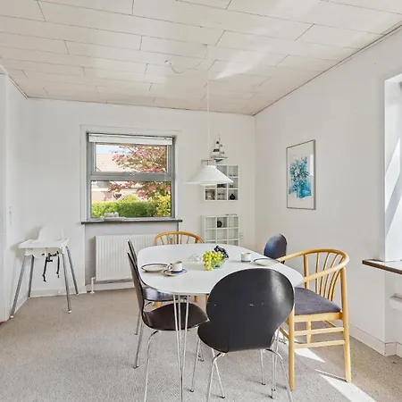 Beautiful In With Kitchen
