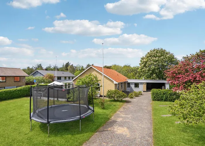 Pet Friendly In Holiday home